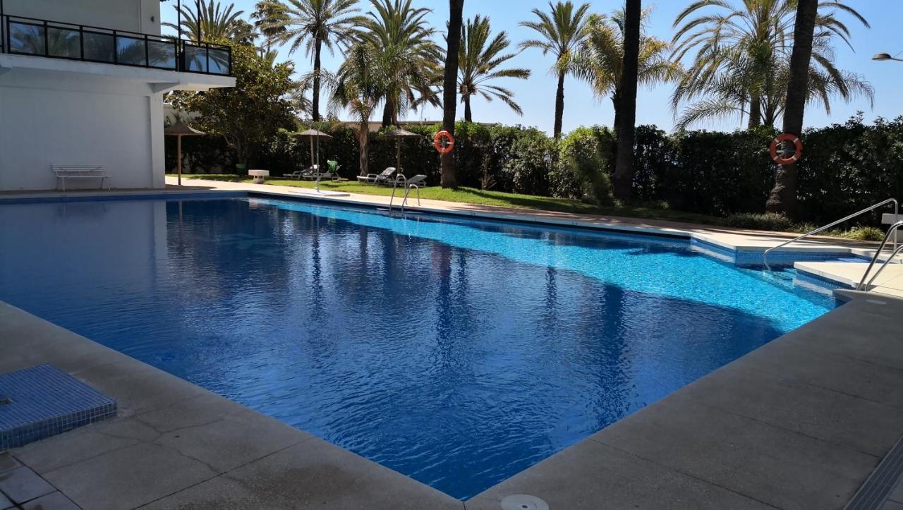 Skol 420C Fantastico 1 Dormitorio Primera Linea De Playa Marbella Zewnętrze zdjęcie