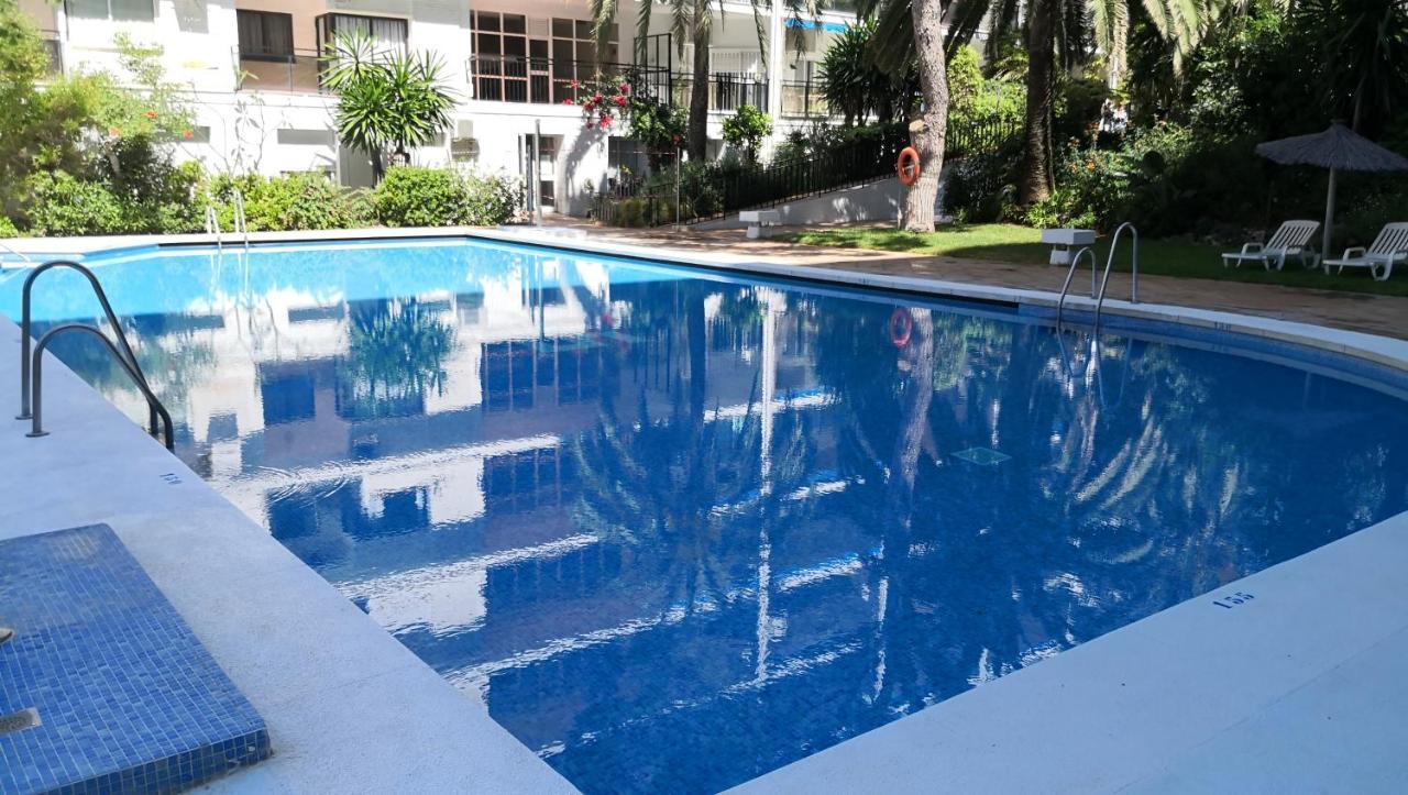 Skol 420C Fantastico 1 Dormitorio Primera Linea De Playa Marbella Zewnętrze zdjęcie