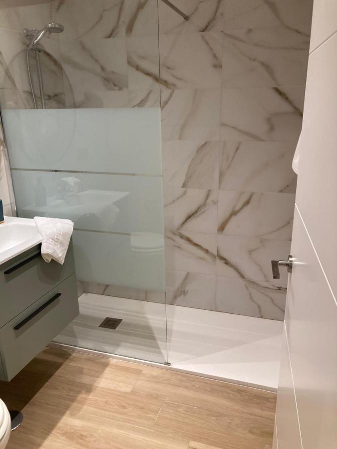 Skol 420C Fantastico 1 Dormitorio Primera Linea De Playa Marbella Zewnętrze zdjęcie